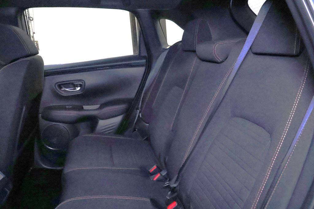 Used 2025 Honda HR-V Sport image 15