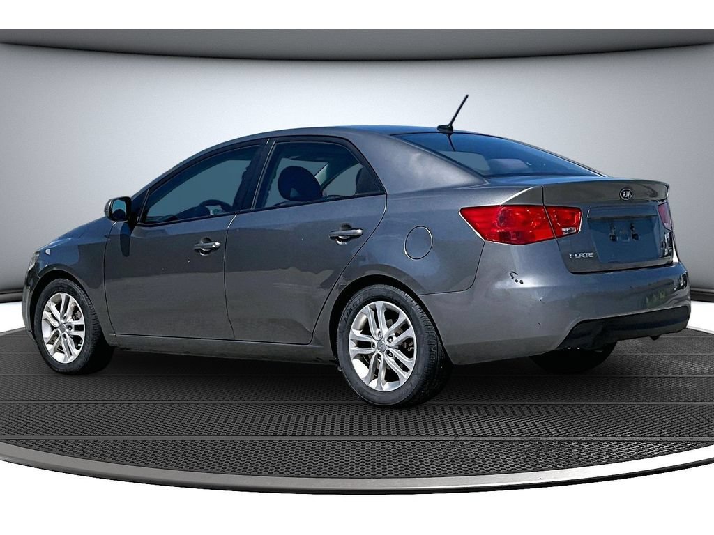 Used 2012 Kia Forte EX w/ Premium Pkg FWD image 18
