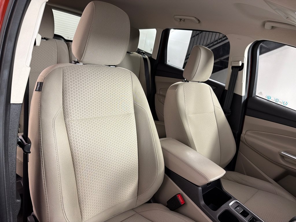 Used 2019 Ford Escape SE FWD image 24