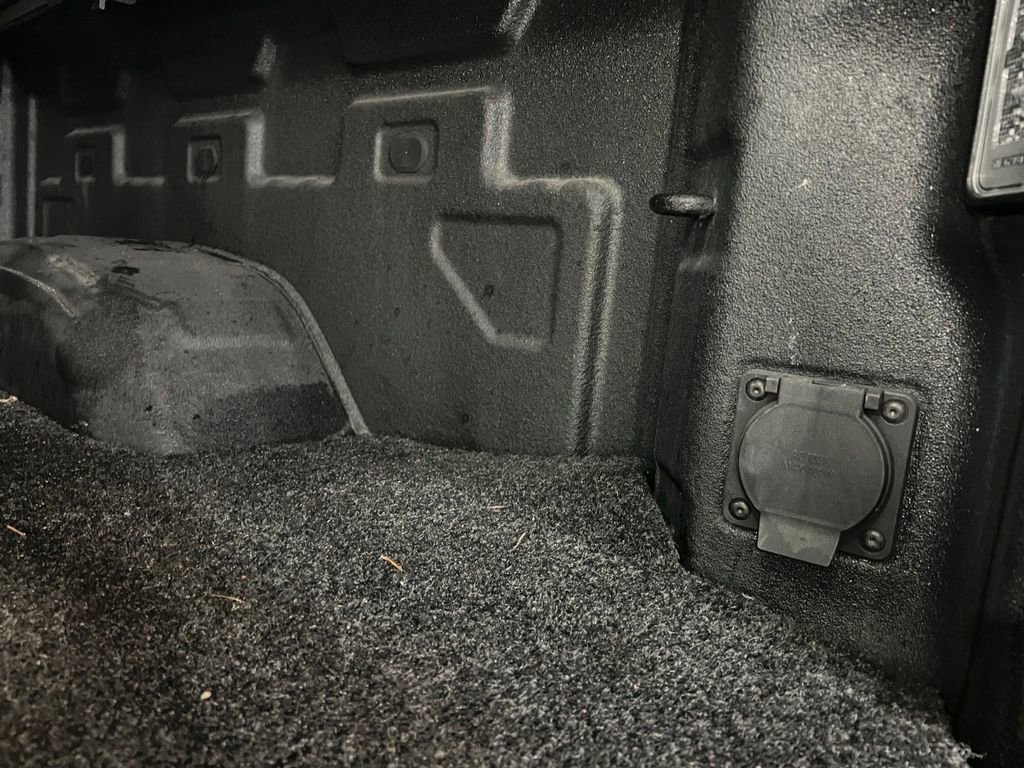 Used 2024 GMC Sierra 3500 Denali Ultimate image 6