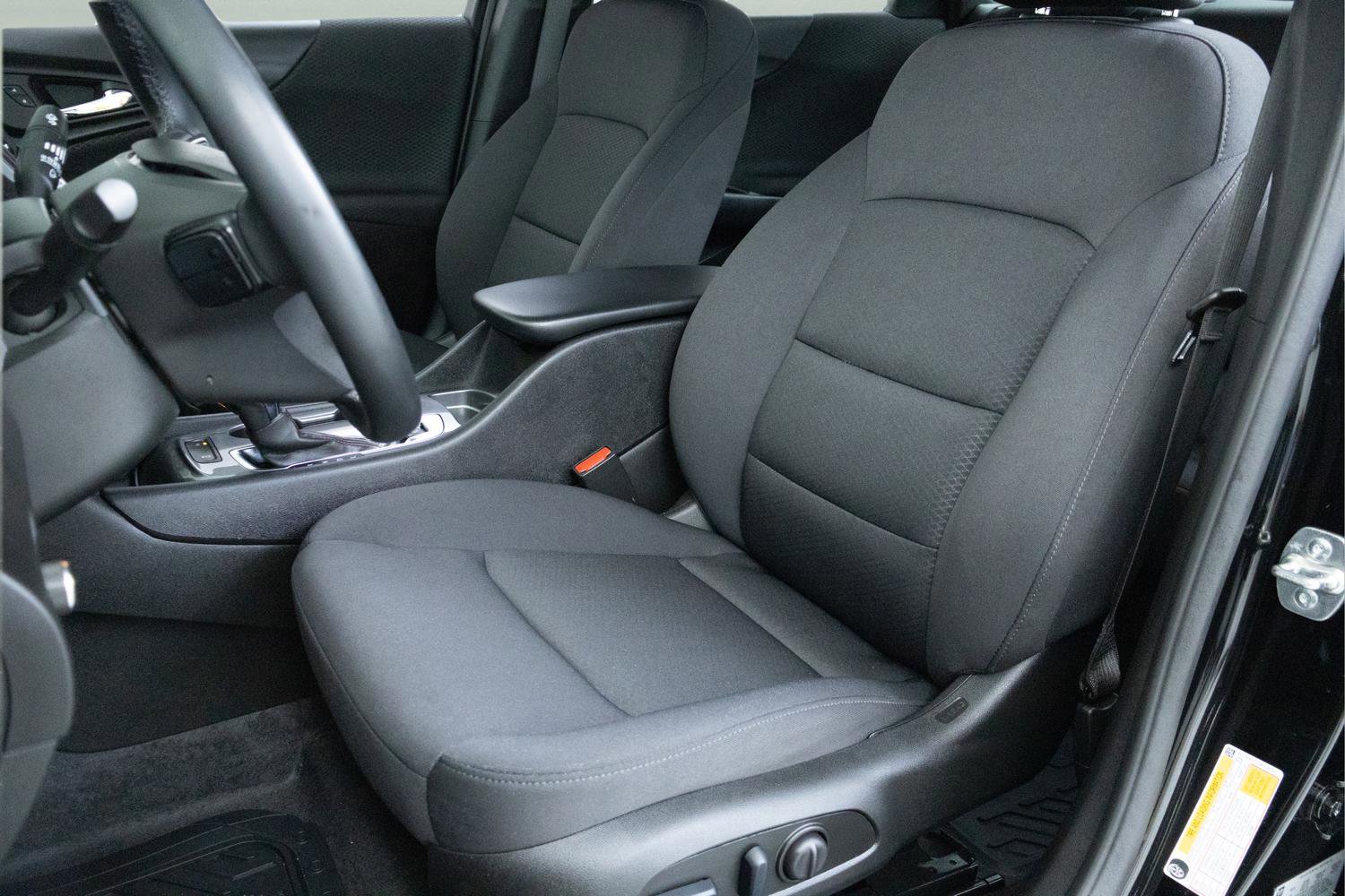 Used 2025 Chevrolet Malibu RS image 12