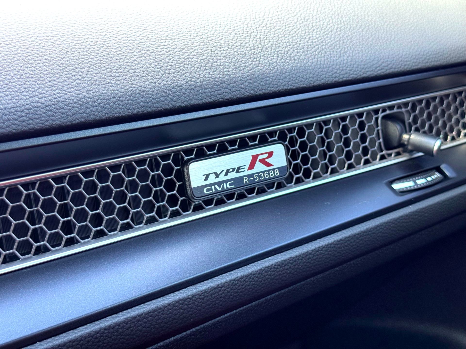 Used 2025 Honda Civic Type R image 43