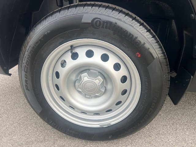 New 2026 Ford Maverick XL image 17