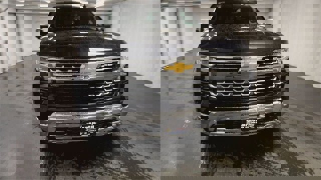 Certified 2022 Chevrolet Silverado 1500 LTZ w/ LTZ Premium Package image 3