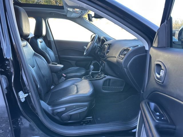 Used 2019 Jeep Compass Limited image 30