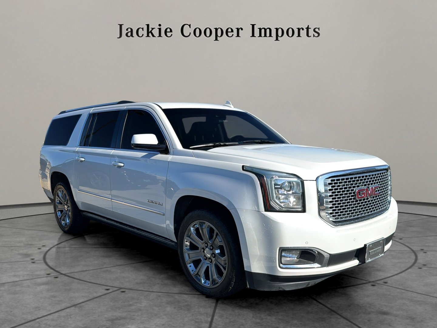 Used 2016 GMC Yukon XL Denali w/ Open Road Package image 7