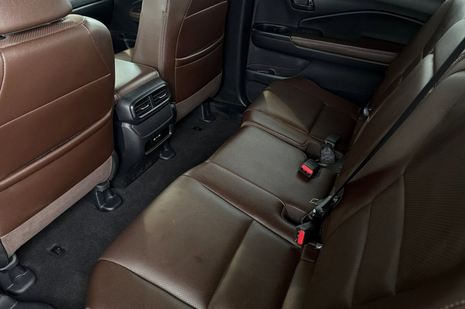 Certified 2025 Honda Passport EX-L image 26