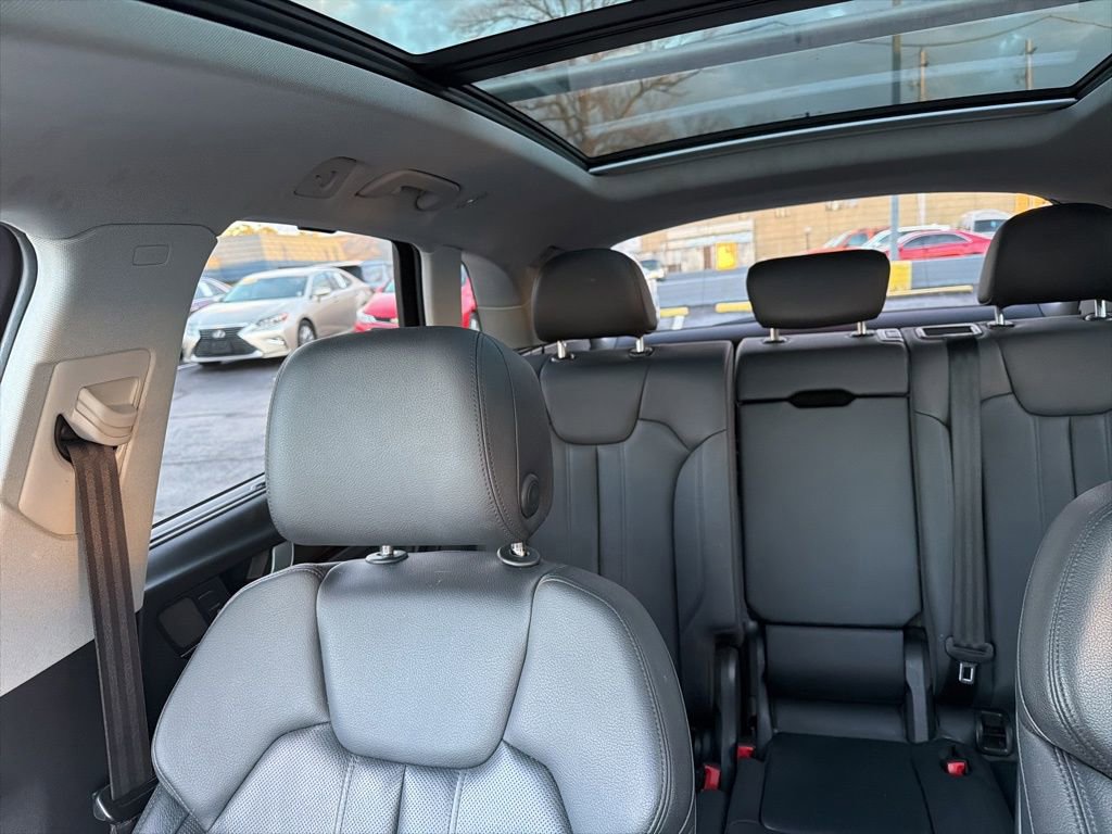 Used 2018 Audi Q5 2.0T Premium Plus w/ Premium Plus Package image 26