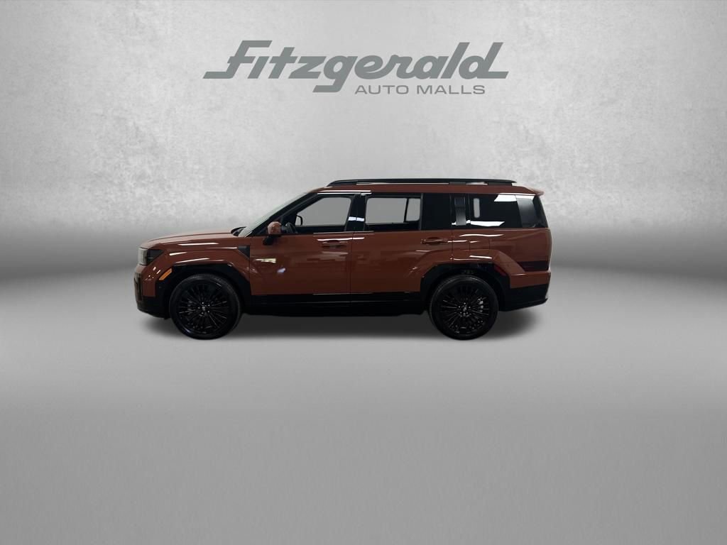 Used 2025 Hyundai Santa Fe Calligraphy image 2