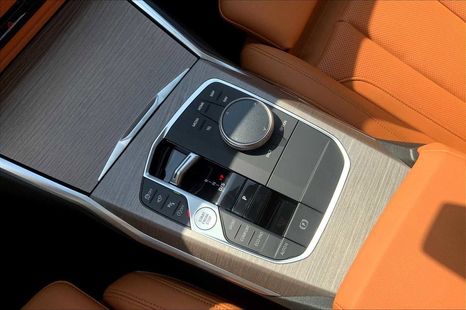 New 2025 BMW 330i Sedan w/ M Sport Package image 8