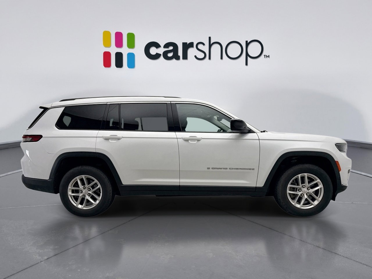 Used 2022 Jeep Grand Cherokee L Laredo w/ Luxury Tech Group I image 6