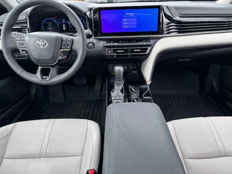 Certified 2025 Toyota Camry XLE FWD image 10