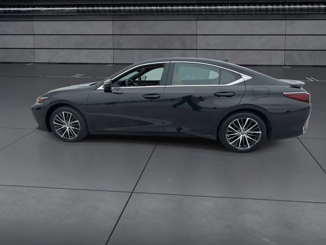 Certified 2024 Lexus ES 300h w/ Premium Package FWD image 5