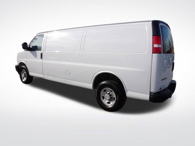 Used 2020 Chevrolet Express 2500 Extended w/ Driver Convenience Package image 9