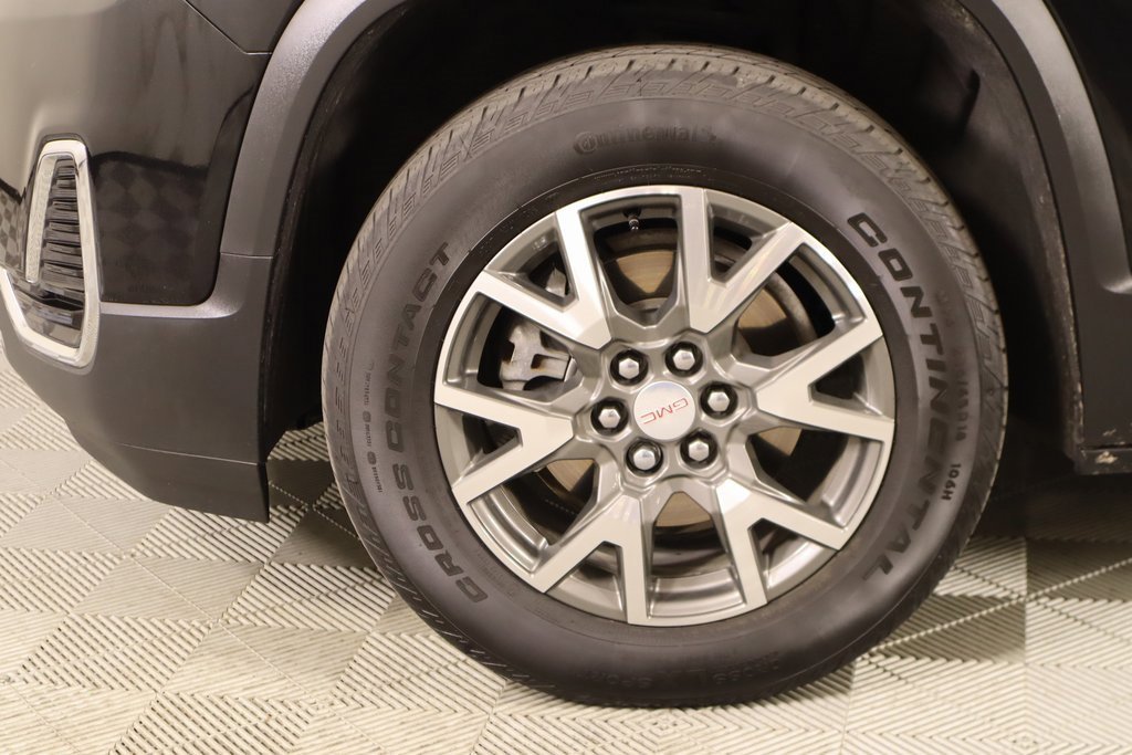 Used 2023 GMC Acadia SLE w/ Driver Convenience Package image 18
