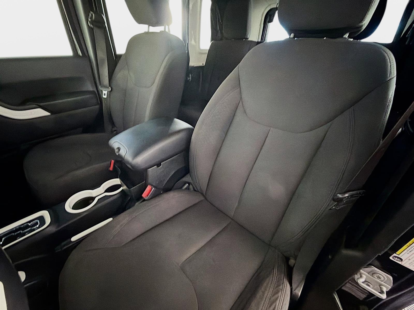 Used 2017 Jeep Wrangler Unlimited Sport w/ Quick Order Package 24S AWD/4WD image 11