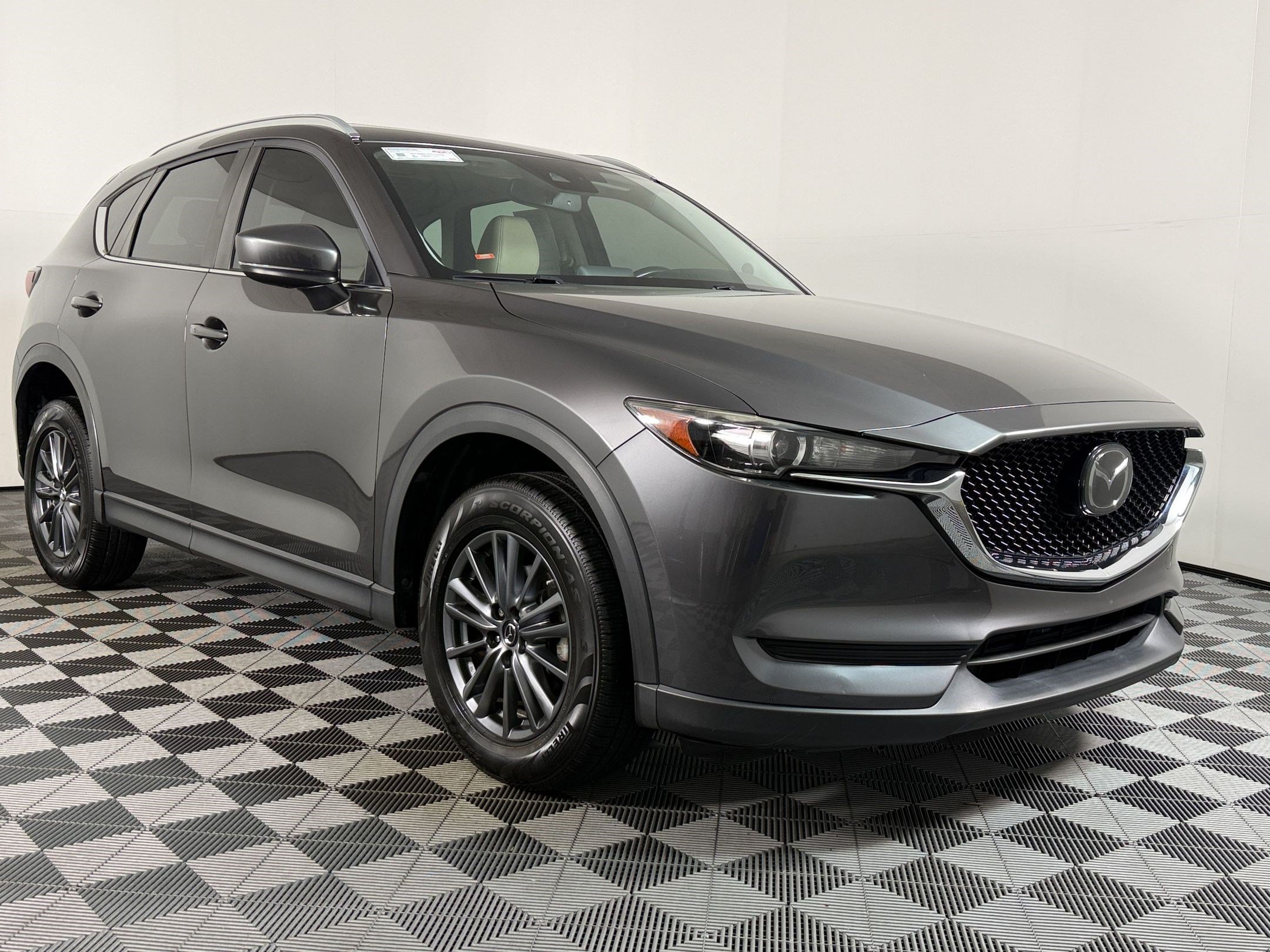 Used 2019 MAZDA CX-5 Touring FWD image 26