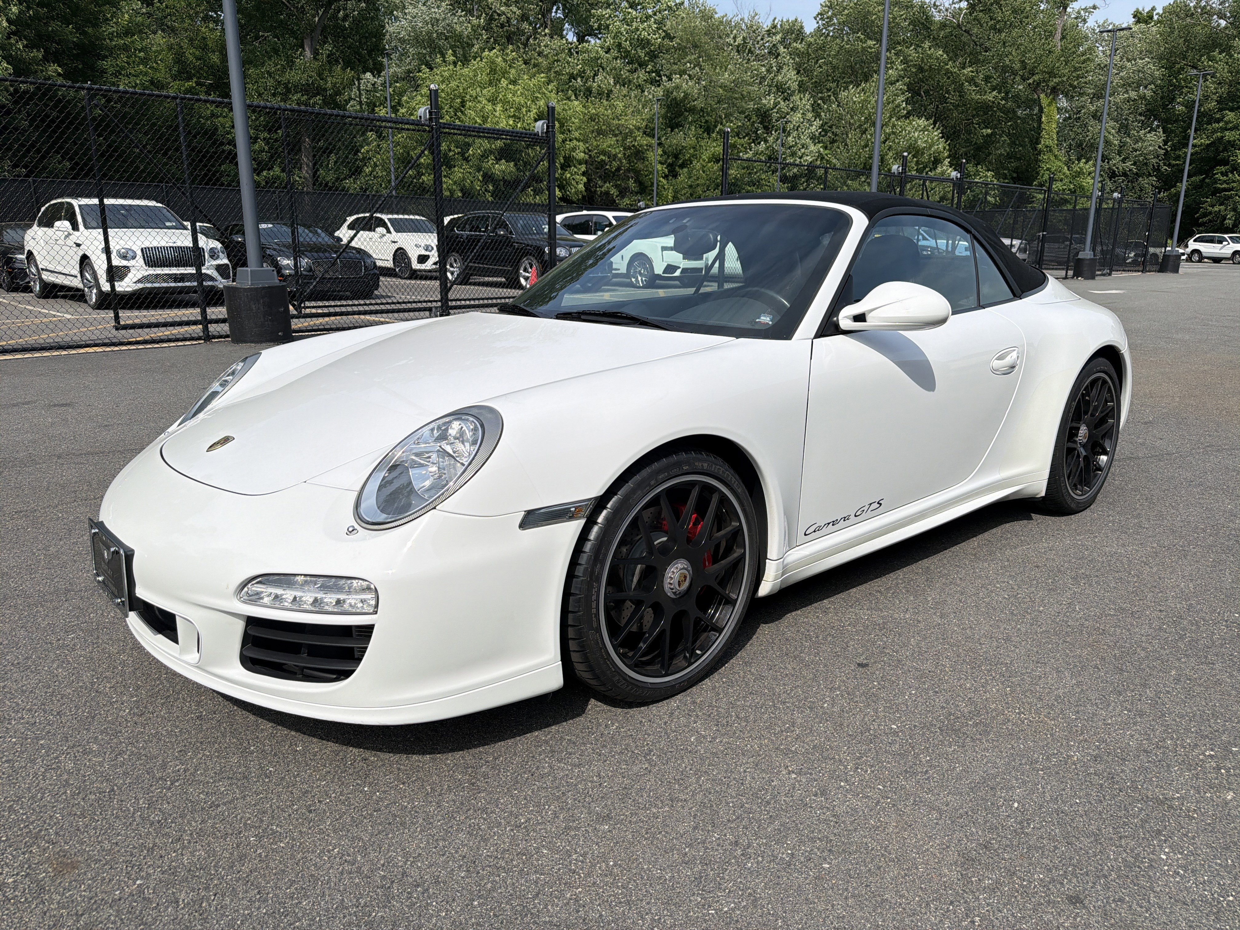 Used 2011 Porsche 911 Carrera GTS RWD image 29
