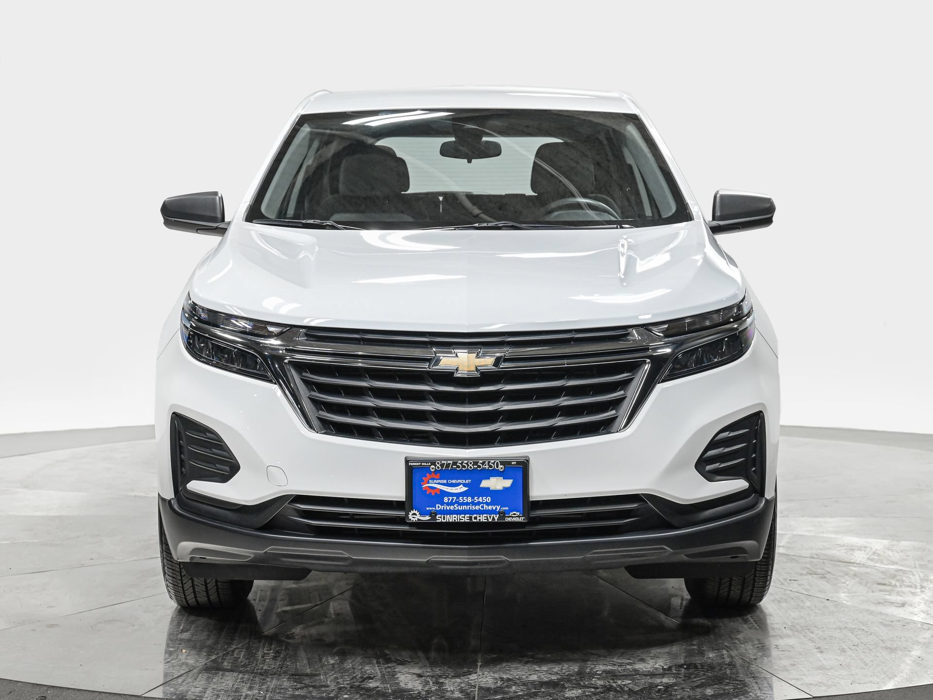 Used 2024 Chevrolet Equinox LS FWD image 10