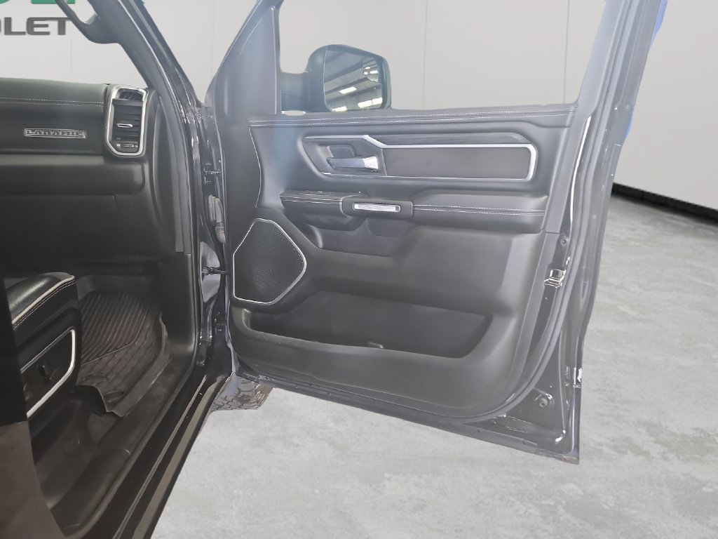 Used 2023 RAM 1500 Laramie AWD/4WD image 55