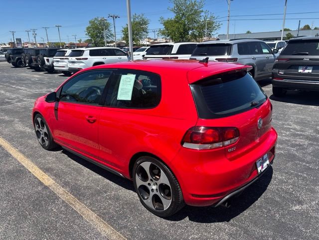 Used 2012 Volkswagen Golf 2-Door FWD image 11