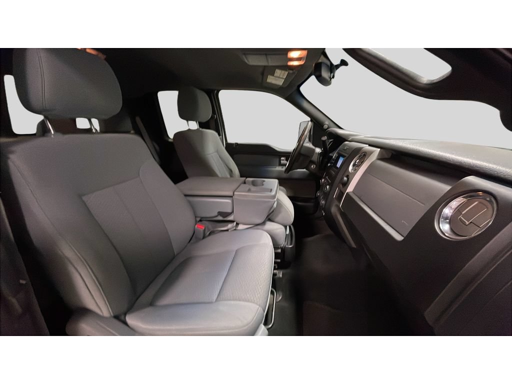 Used 2014 Ford F150 XLT w/ Equipment Group 302A Luxury AWD/4WD image 17