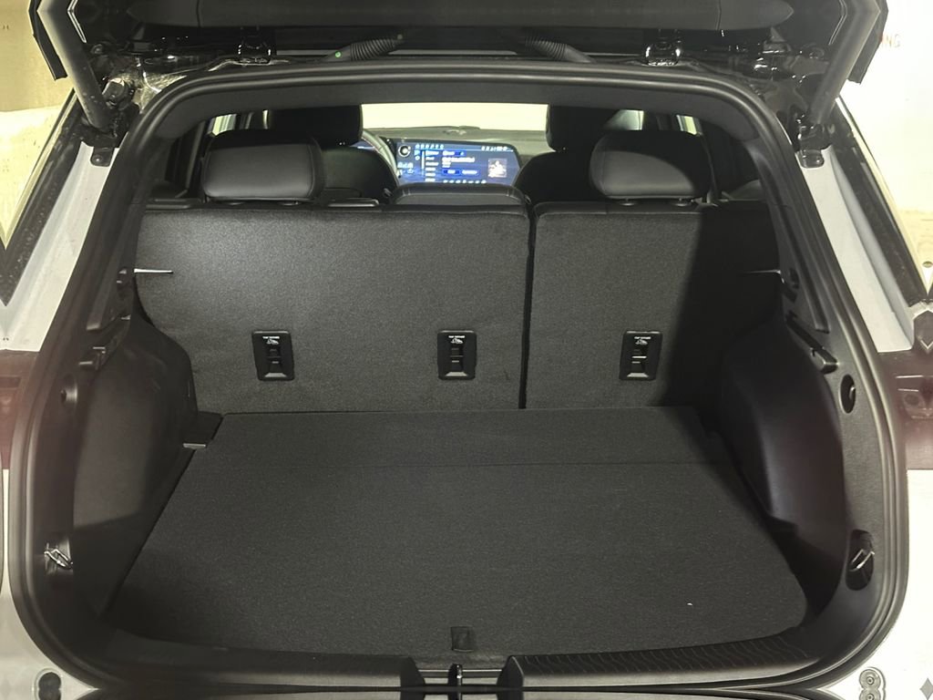 New 2026 Chevrolet Equinox EV RS image 20