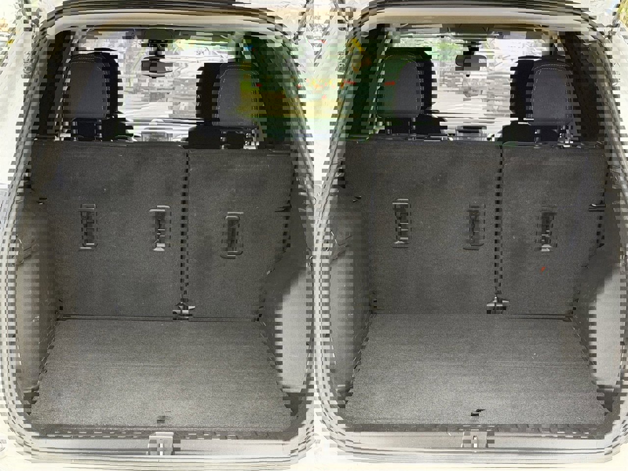 Used 2024 Chevrolet Equinox LS w/ LS Convenience Package image 27