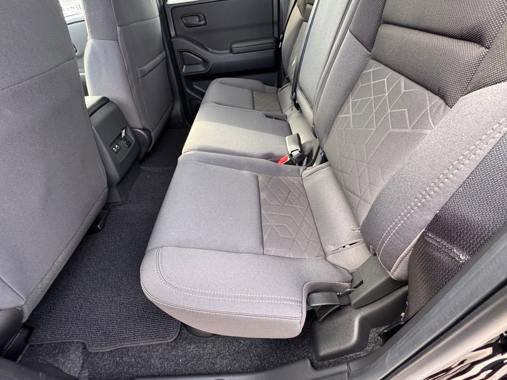 New 2026 Nissan Frontier SV w/ SV Convenience Package image 12