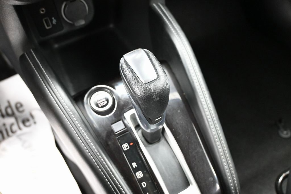Used 2020 Nissan Kicks SR w/ SR Premium Package image 27