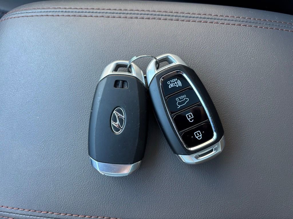 Used 2020 Hyundai Santa Fe SEL image 27