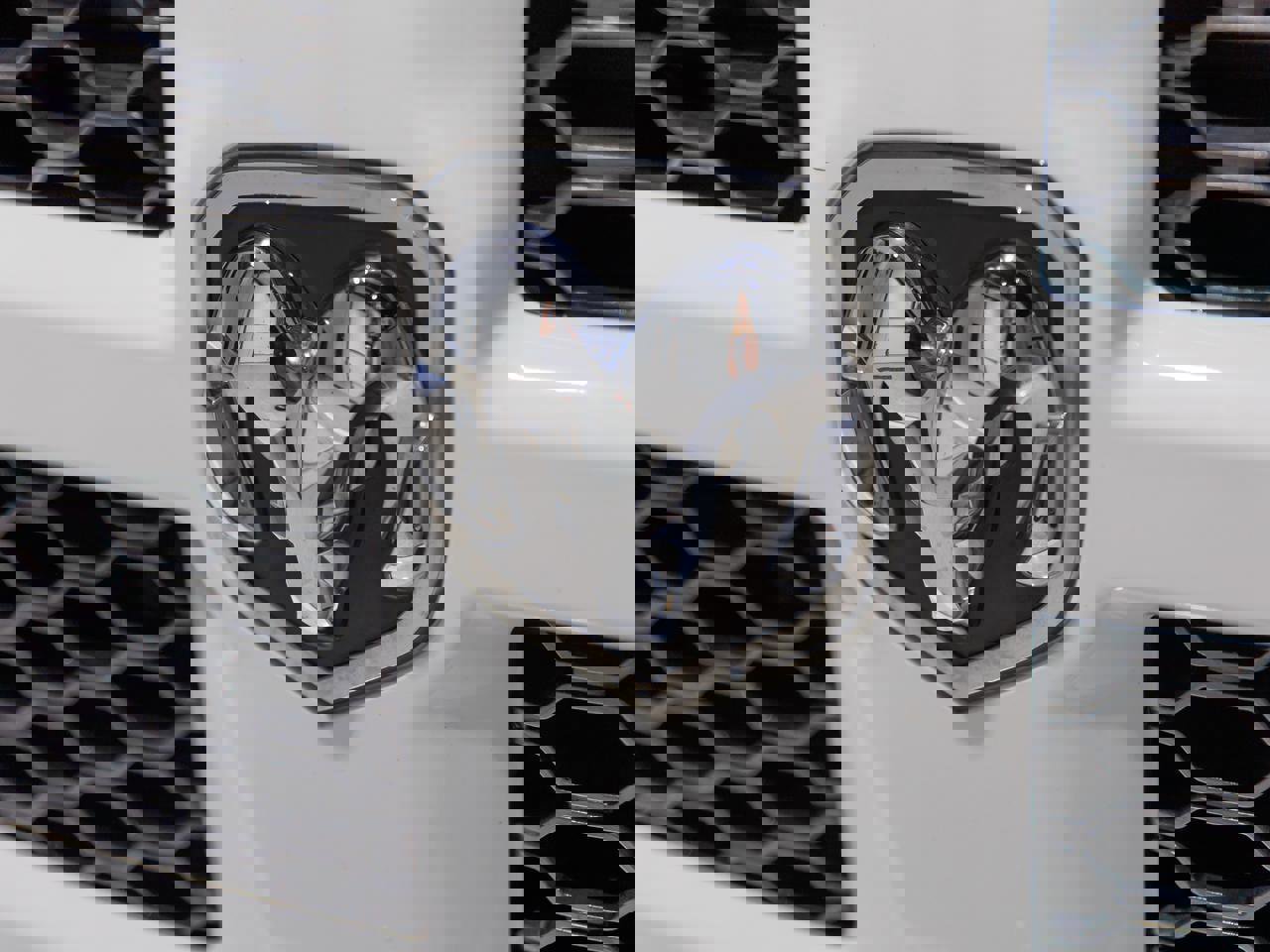 Used 2019 RAM 1500 Express image 34