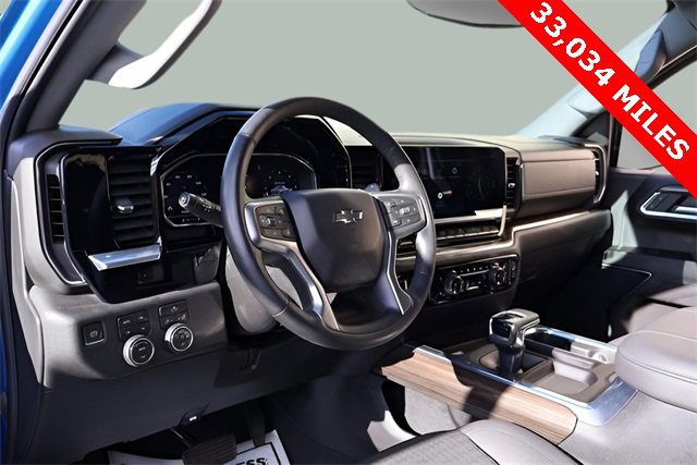 Used 2023 Chevrolet Silverado 1500 RST image 12