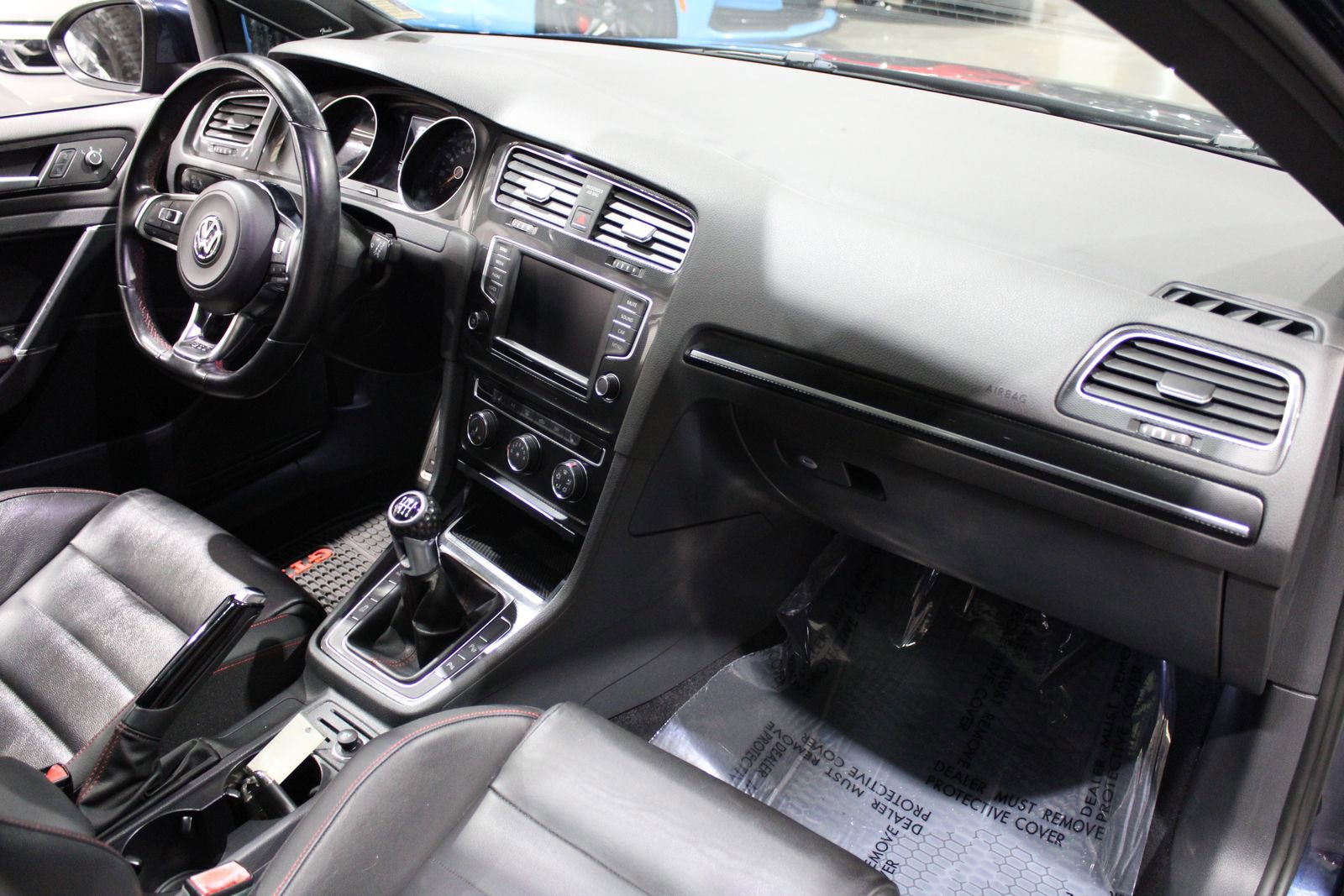 Used 2016 Volkswagen GTI SE FWD image 22