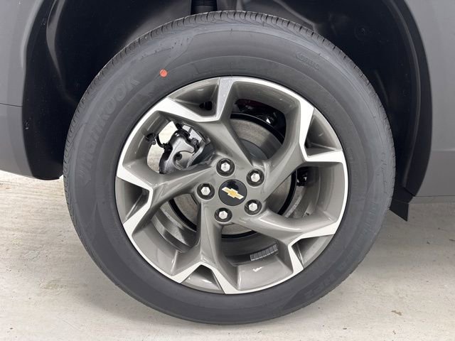 New 2026 Chevrolet Trax LT image 32