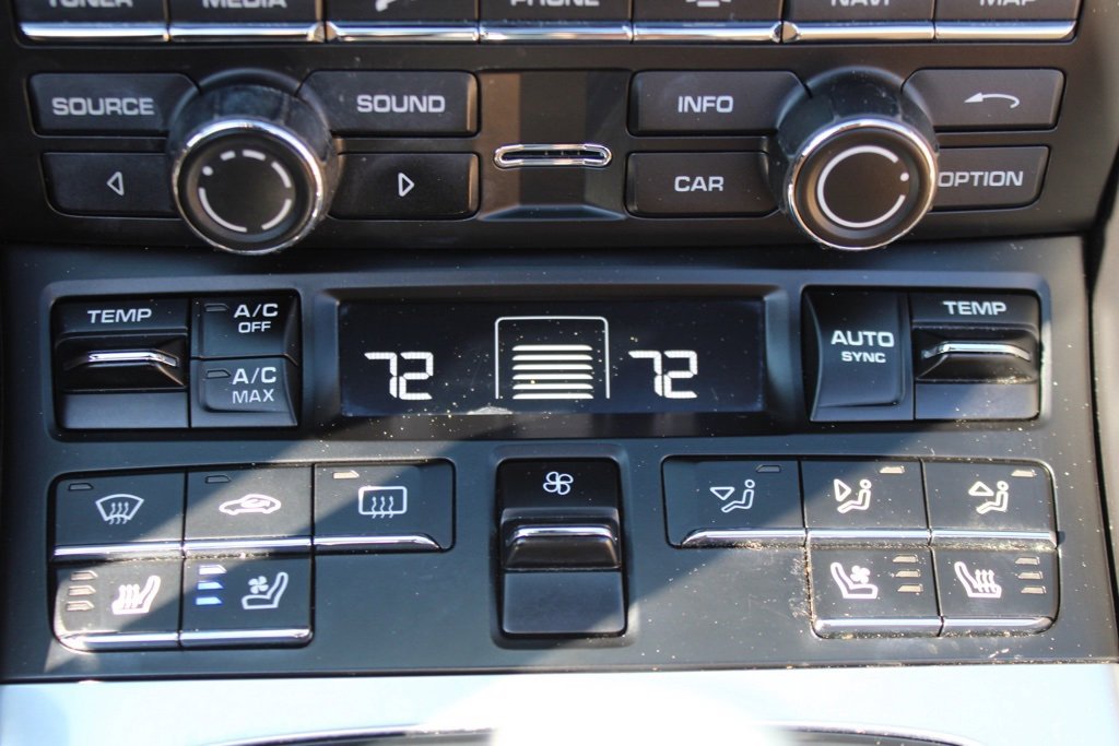 Used 2016 Porsche 911 Carrera S image 26