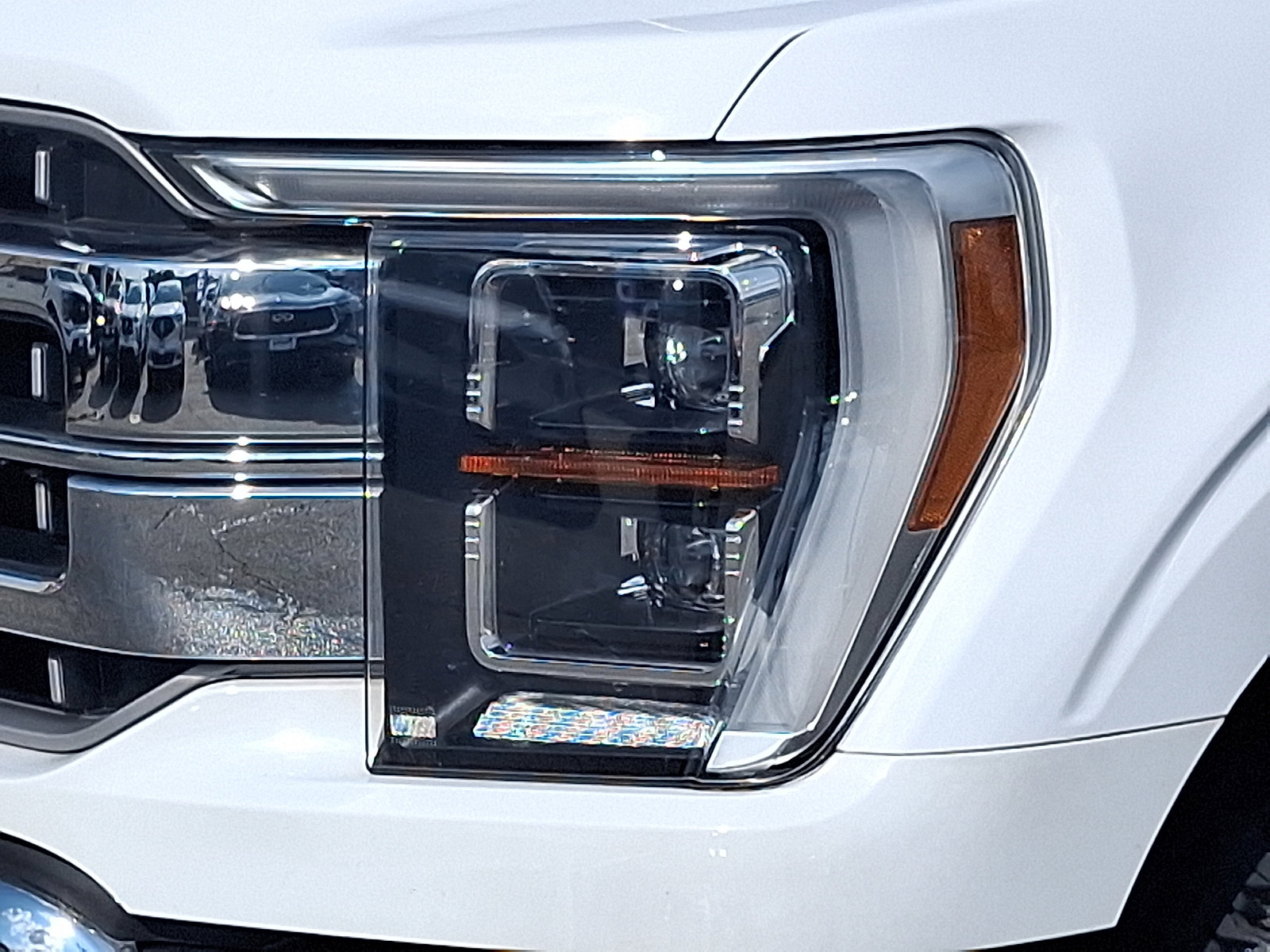 Used 2022 Ford F150 Lariat w/ Equipment Group 502A High image 9