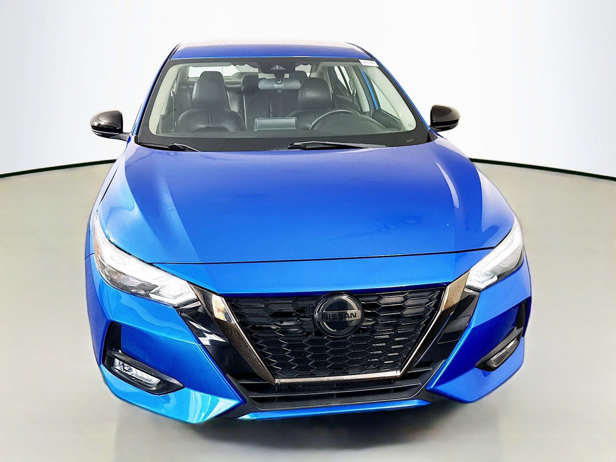 Used 2020 Nissan Sentra SR image 2