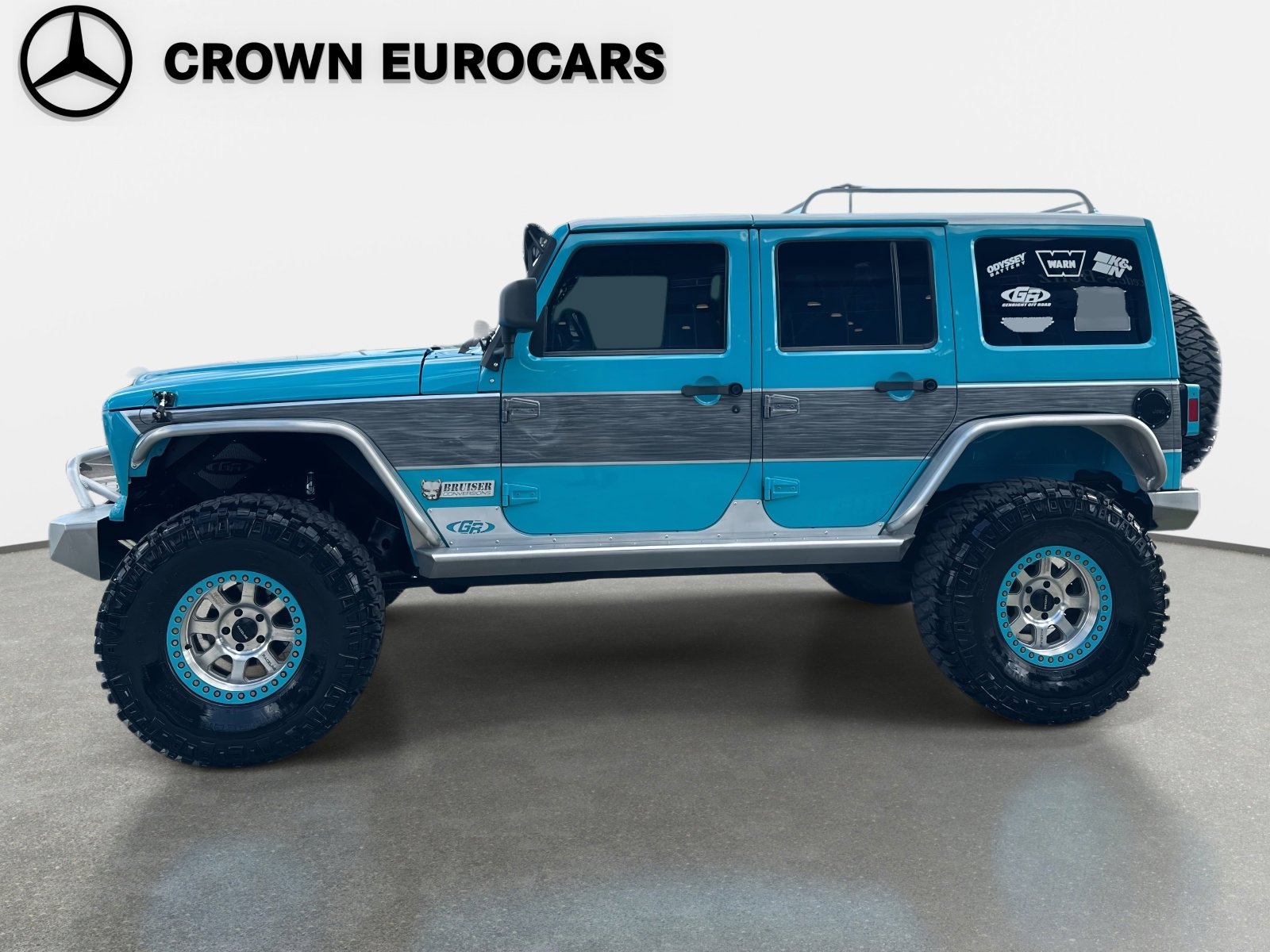 Used 2012 Jeep Wrangler Unlimited Sahara w/ Connectivity Group image 6