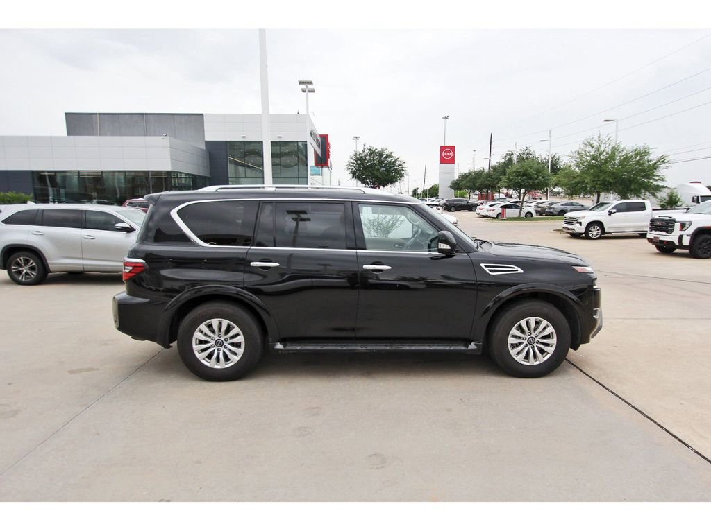 Used 2024 Nissan Armada SV image 7