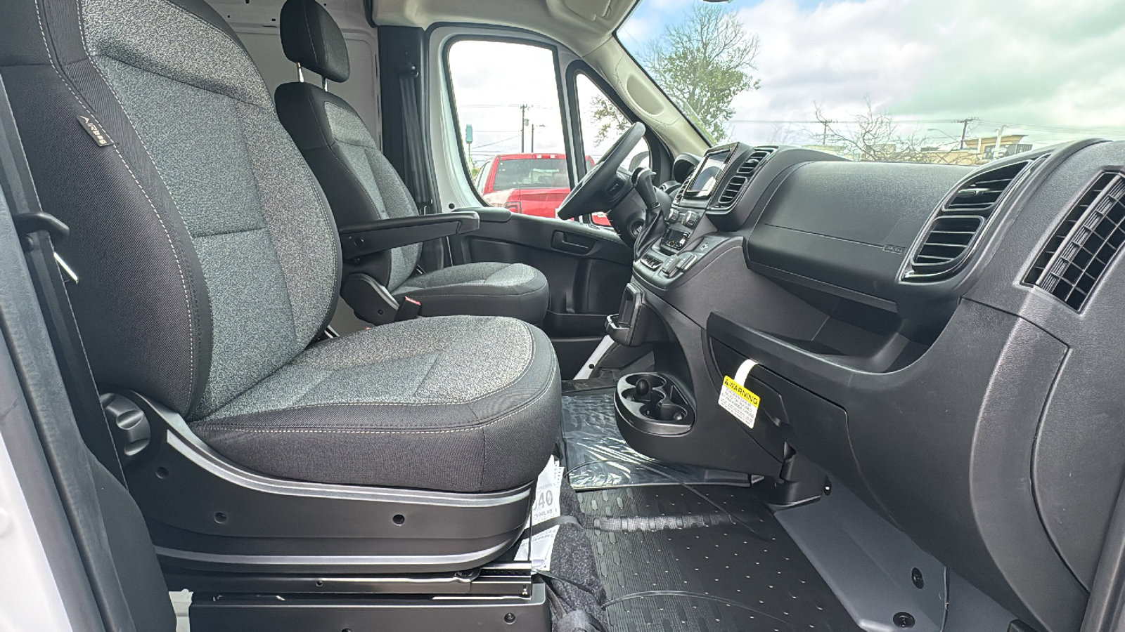 New 2026 RAM ProMaster 2500 image 22