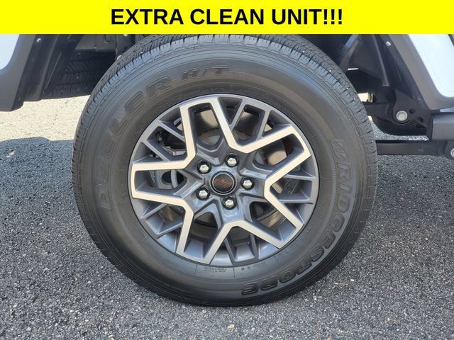 Used 2023 Jeep Gladiator Sport AWD/4WD image 27