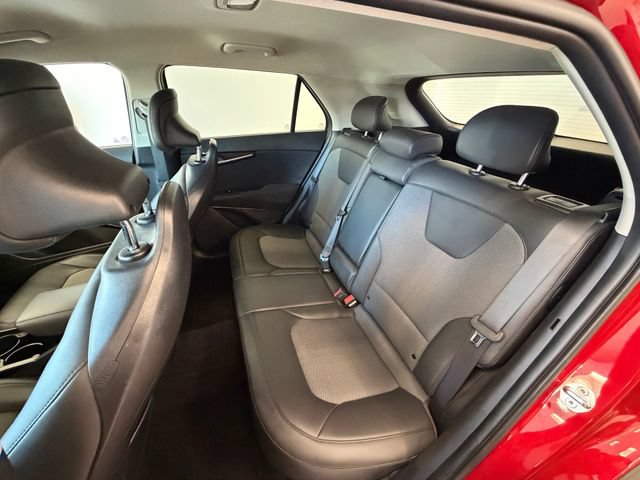 Used 2024 Kia Niro EX FWD image 32
