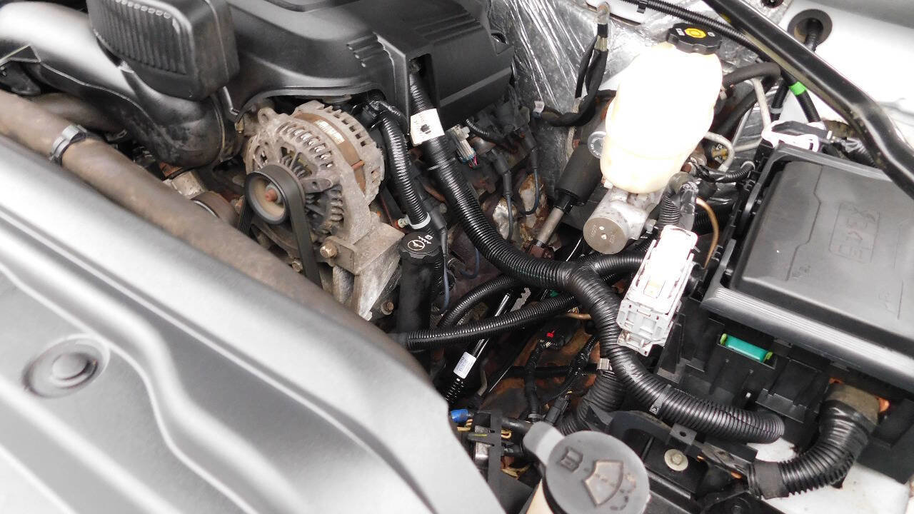 Used 2015 Chevrolet Silverado 3500 LT w/ LT Convenience Package image 88