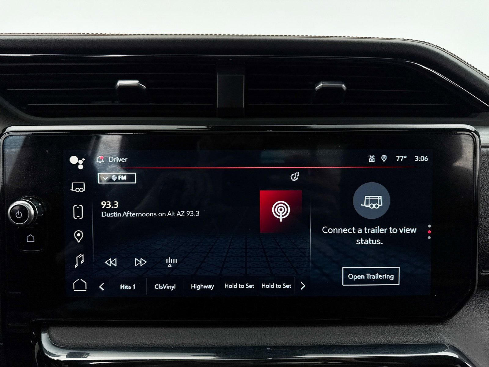 Used 2023 GMC Sierra 1500 AT4 w/ AT4 Preferred Package image 22