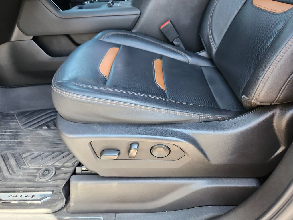 Used 2024 GMC Sierra 2500 AT4 w/ AT4 Premium Plus Package AWD/4WD image 16