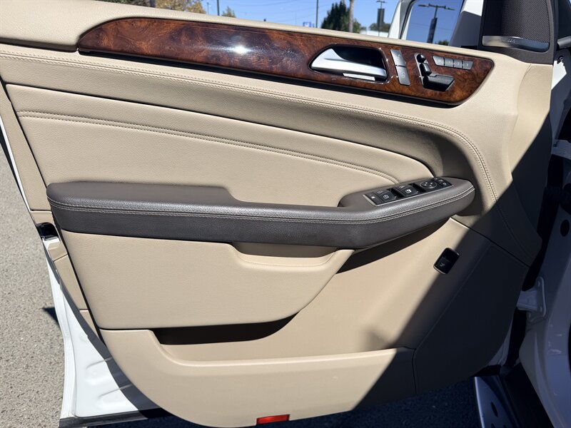 Used 2015 Mercedes-Benz ML 400 4MATIC image 20