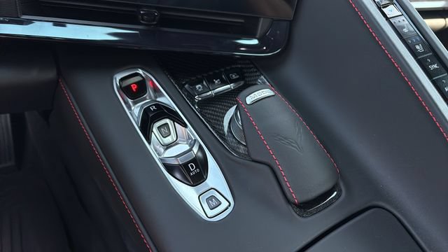 Used 2024 Chevrolet Corvette Stingray Premium Conv w/ Z51 Performance Package RWD image 29
