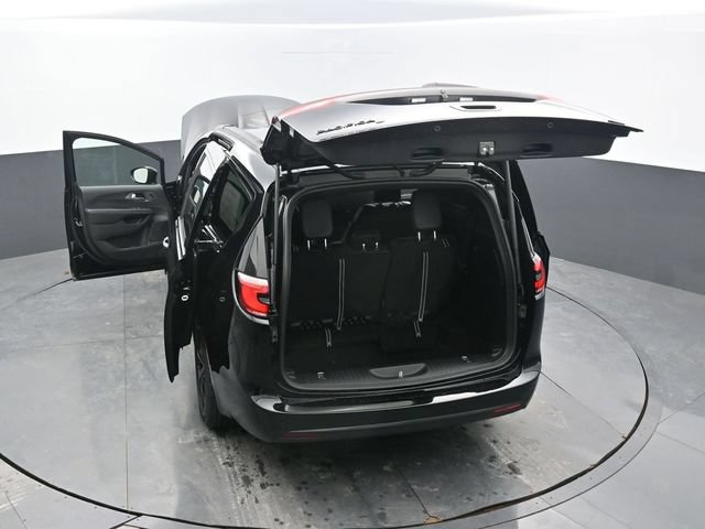 New 2026 Chrysler Pacifica Select w/ S Appearance Package AWD/4WD image 70