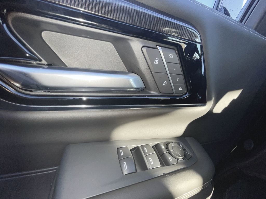 New 2026 GMC Yukon XL Elevation image 29